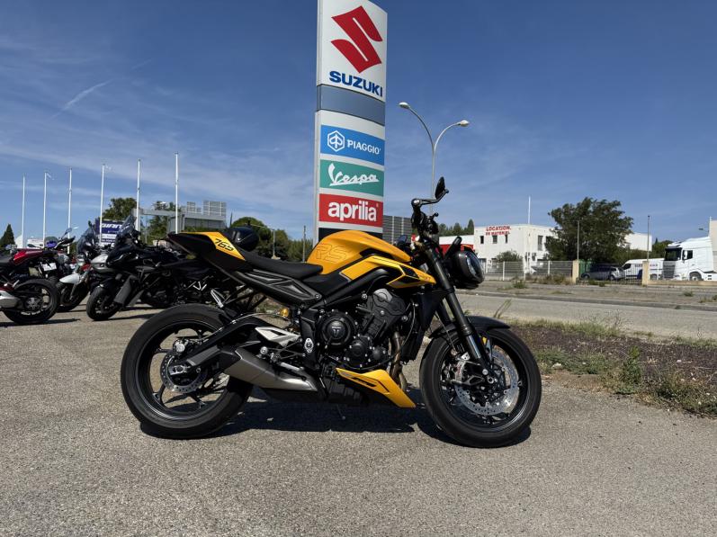 TRIUMPH STREET TRIPLE 765 RS