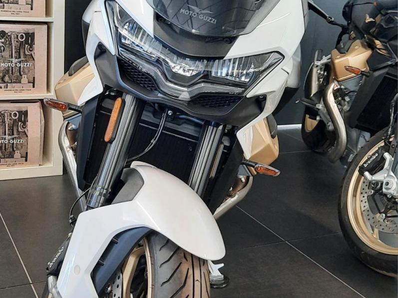 MOTO GUZZI V100  MANDELLO