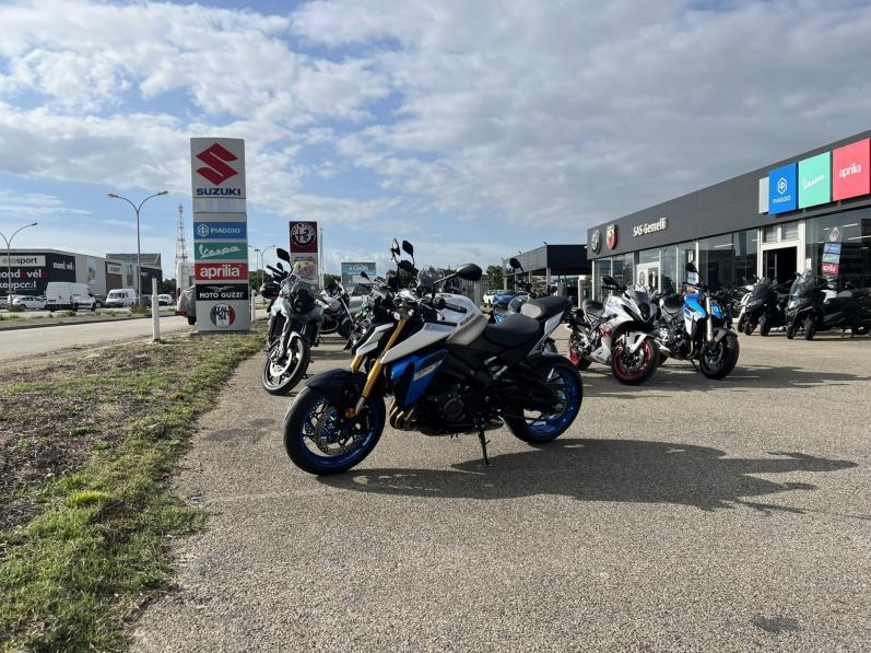 SUZUKI GSX-S 1000