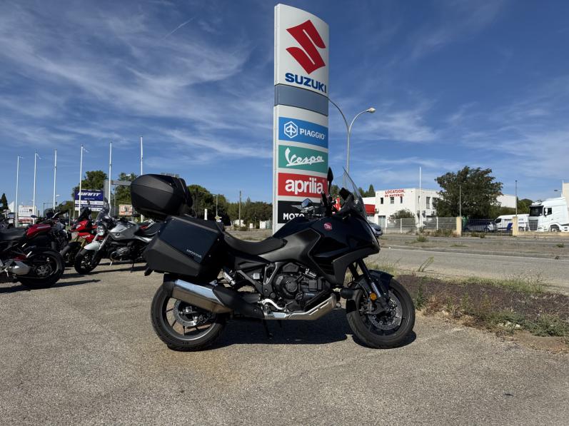 HONDA NT 1100 DCT